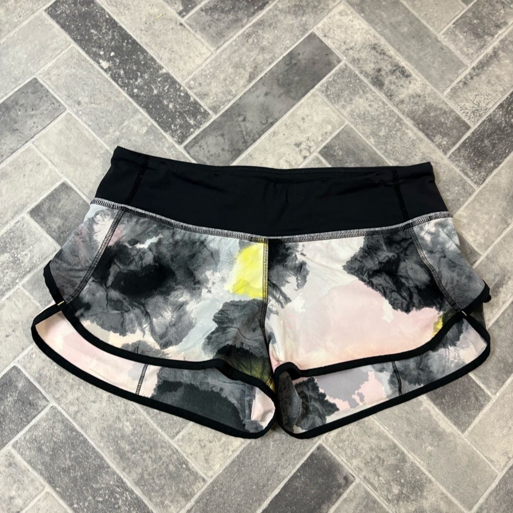 Lululemon Speed Shorts - Picture 1 of 3
